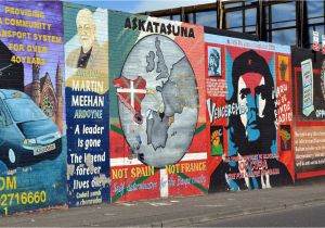 Belfast Peace Wall Murals Best Black Taxi tour In Belfast Troubles Murals On Falls and