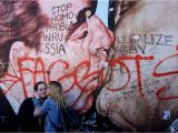 Berlin Wall Mural Kissing Berlin Wall A Battleground for Human Freedom
