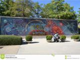 How to Paint An Outdoor Wall Mural Full Wall Mural Editorial Stock Image Image Of Wall