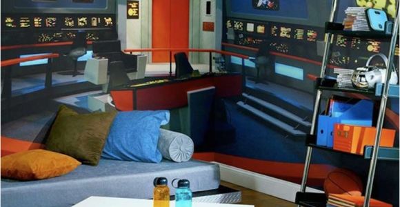 Star Trek Wall Mural Bridge Star Trek Mural Transforms Any Room Into Nerd Womb